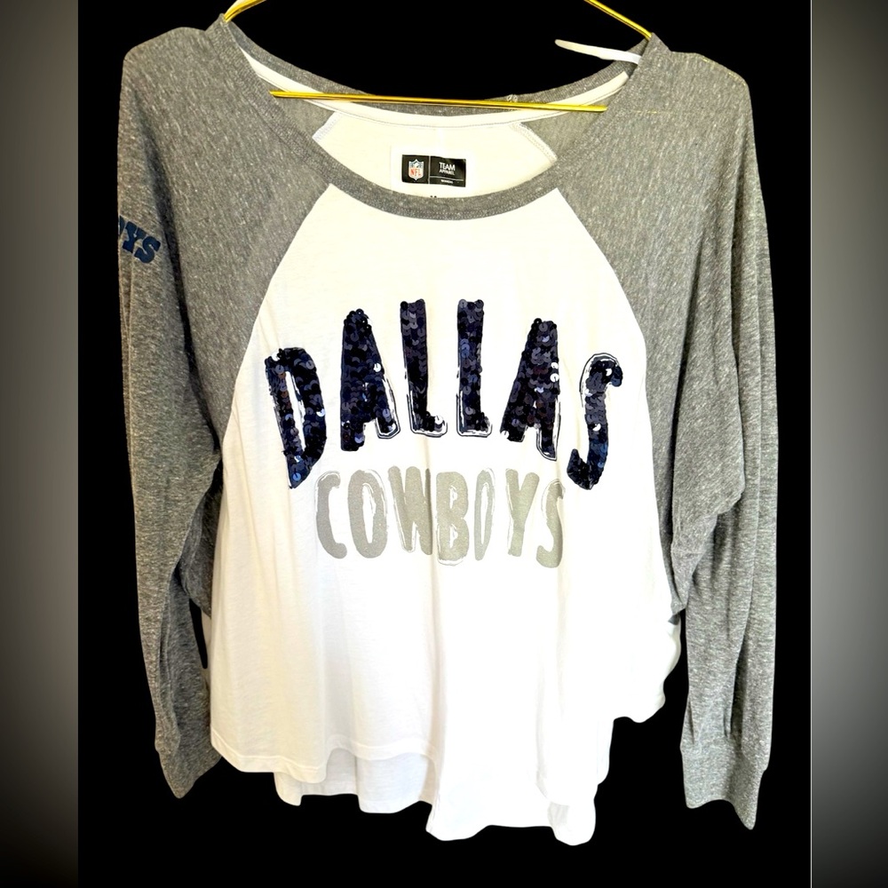 NFL G-Ill 4Her Dallas Cowboys Women's Raglan Size M EUC